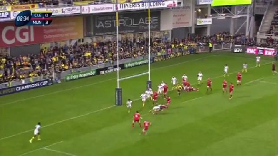 VIDEO. Champions Cup - Clermont. Aurélien Rougerie découpe Ian Keatley pour sauver la patrie