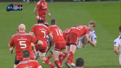 VIDEO. Champions Cup. Aurélien Rougerie stoppé net par un arrêt buffet d'Howard et Hurley