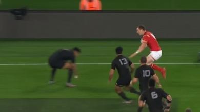 VIDEO. All Blacks - Pays de Galles : quand George North dépose Julian Savea