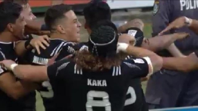VIDEO. Sydney 7s. Face à l'Australie, la Nouvelle-Zélande joue... à 8 !