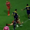 VIDEO. Super Rugby : le futur Clermontois Waisake Naholo se paye la défense des Reds | Rugby VIDEO. Super Rugby : le futur Clermontois Waisake Naholo se paye la défense des Reds