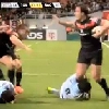 Picamoles force Juan Martin Hernandez à se coucher | Rugby Picamoles force Juan Martin Hernandez à se coucher