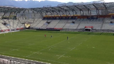 VIDEO. Top 14. Pénalité de 60 mètres et passes "à l'aveugle" au programme de l'entraînement du FCG