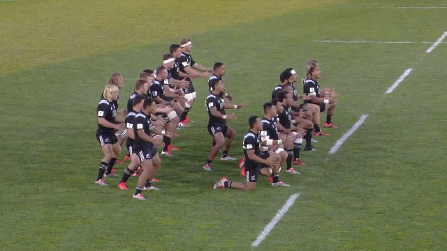 Championnat du monde U20. La N-Z déroule contre l'Écosse.