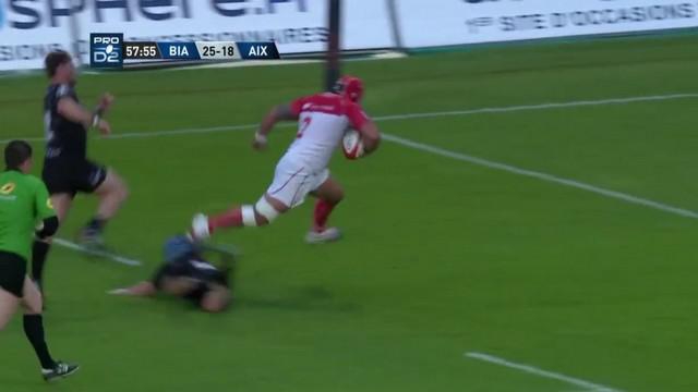 VIDÉO. Pro D2. Le talonneur de Biarritz Elvis Levi s'amuse dans la défense de Provence Rugby avec un triplé