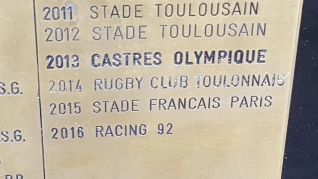 Top 14 : le nouveau maillot du Racing 92.