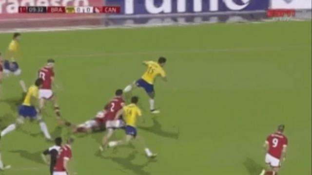 L'arrière du Brésil, Daniel Sancery a été déterminant dans ce match face au Canada.