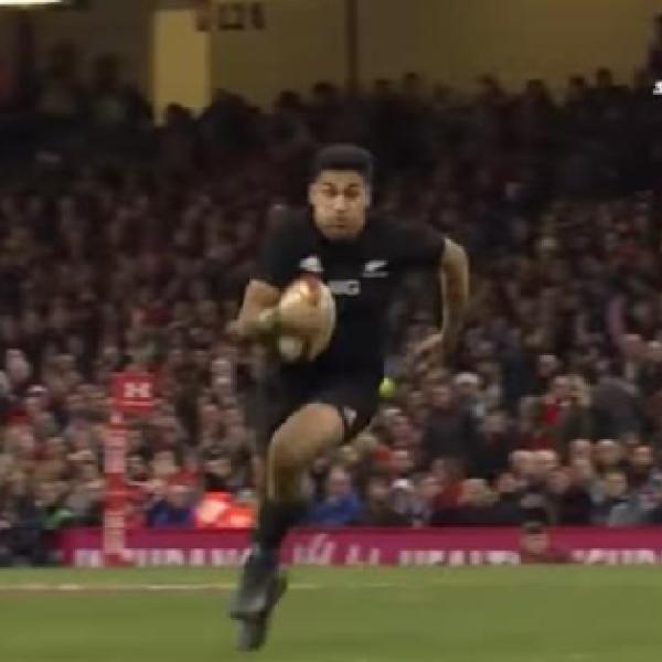 38,5 km/h : Louis Bielle-Biarrey va-t-il trouver plus rapide que lui avec cette fusée du Leinster ?