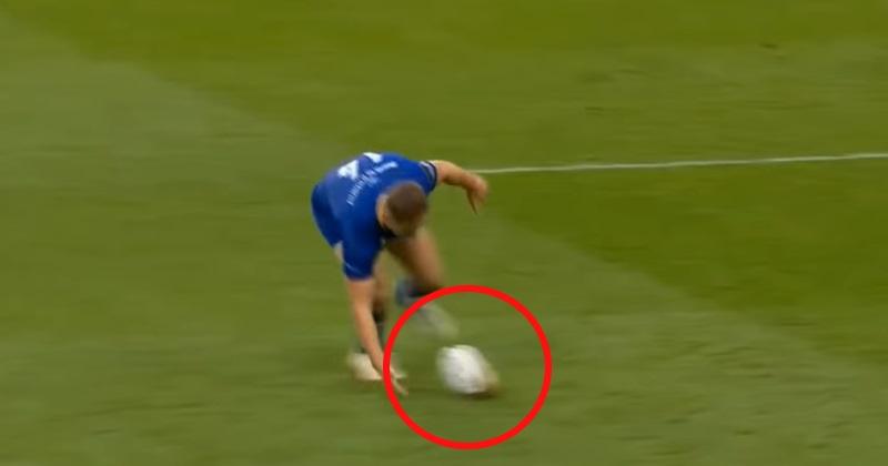 VIDEO. Finale PRO 14 : Jordan Larmour ramasse le ballon à une main en pleine accélération et file à l'essai