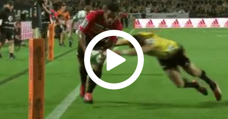 Super Rugby - Le sauvetage in extremis de Beauden Barrett face aux Chiefs ! [VIDÉO]