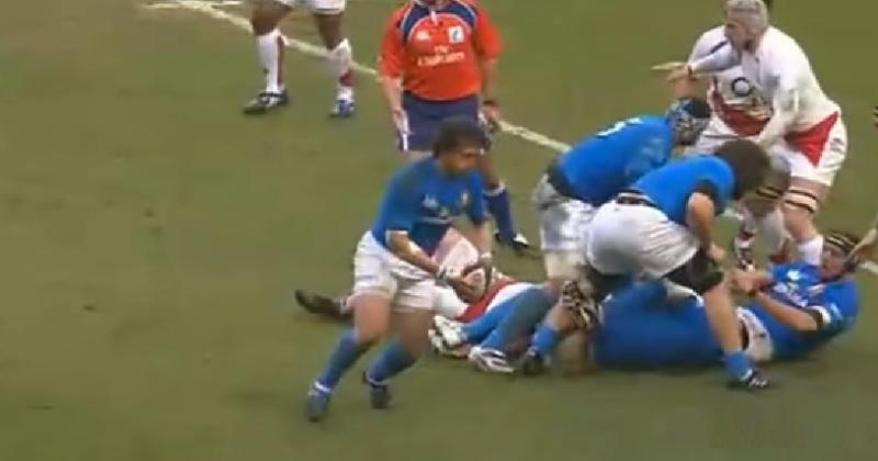 Le cauchemar de Mauro Bergamasco en n°9 avec l'Italie.