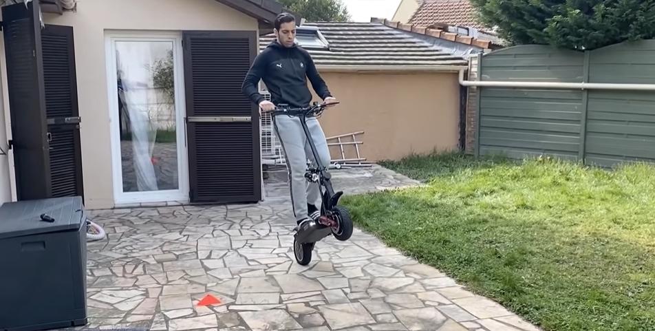 Les notes du match qui nous oppose au confinement