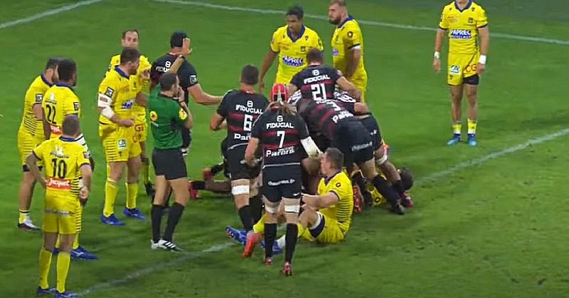 Top 14 - A 13 contre 15, le Stade Toulousain échoue de peu face à Clermont [VIDÉO]