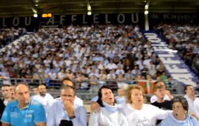 Le public de Jean Dauger fête la victoire des siens par un Hegoak magnifique... 