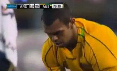 Kurtley Beale visé par des lasers