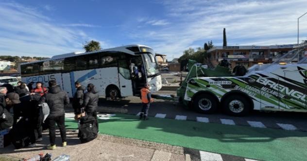 Le bus de Nîmes en avait décidé autrement. Photo : Rugby Club Nîmois