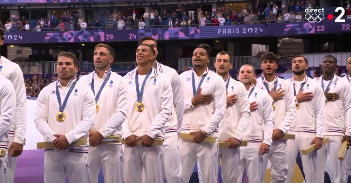 ''Faire partie de l’équipe qui écrira l’histoire'', un champion olympique affirme ses ambitions : il prolonge sur la durée