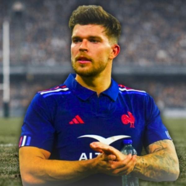 ''Dans les pas de Semi Radradra'' : La stat qui confirme (encore) l'état de forme de Matthieu Jalibert