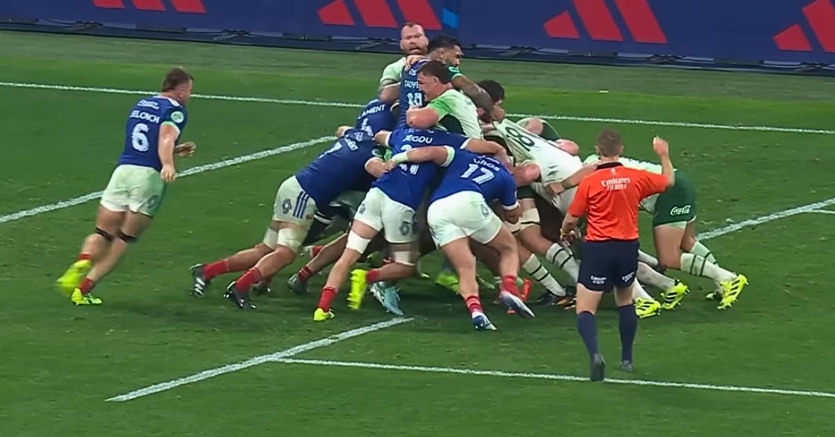 Derrière le rugby spectacle, il y a ceux qui font face. Le regard lucide de Dupont sur le rôle des avants mérite d’être lu. Crédit image : Screenshot Youtube France Rugby