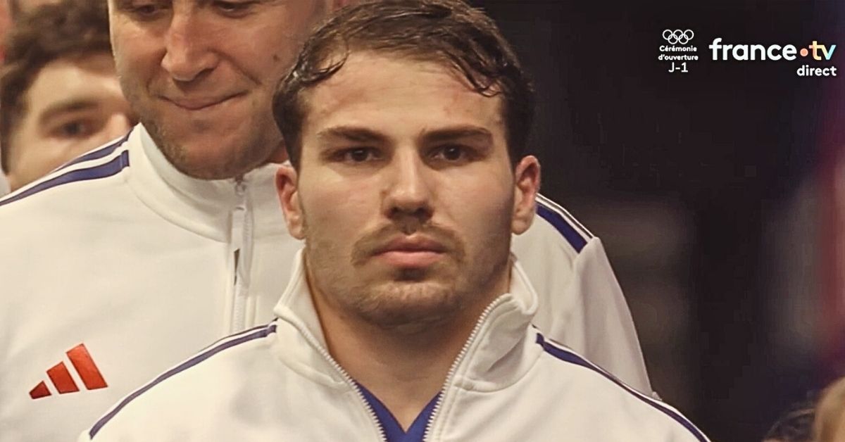 Plus stratège que jamais, mais toujours décisif : Dupont entre dans le club des 100 dans le 6 Nations. Crédit image : Screenshot France 2