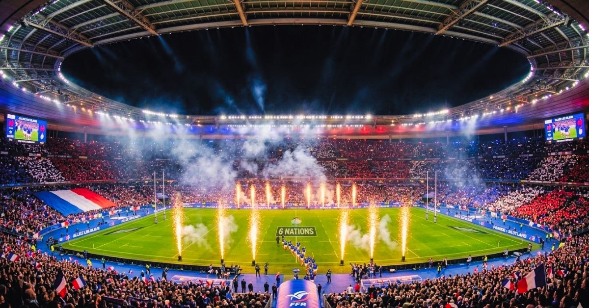 La déception écossaise digérée, le XV de France a encore un objectif majeur : décrocher un deuxième Tournoi de suite, comme les Bleus de 2006 et 2007. Crédit image : Nano Banana 2