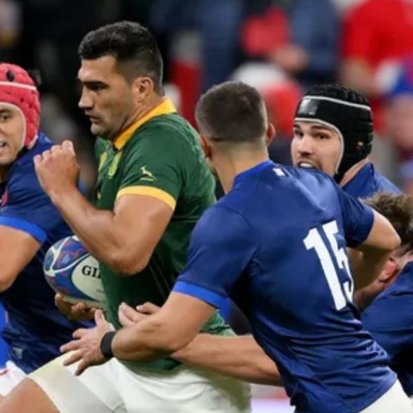 Peut-on (vraiment) être champion du monde avec une défense "passoire" ?