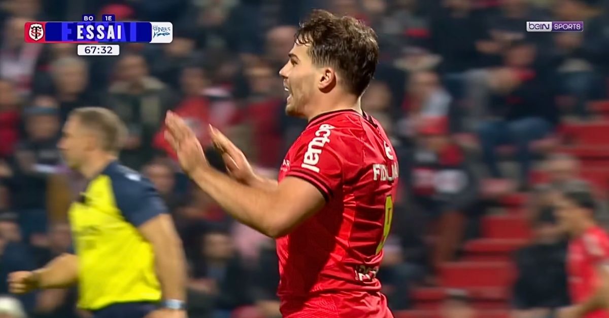 Antoine Dupont capitaine, Ntamack à l'ouverture, Flament-Meafou en lock. Toulouse ne rigole pas avec Bristol ce samedi en Champions Cup. Crédit image : Screenshot Youtube beIN SPORTS France