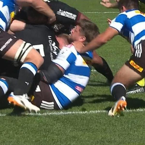 Ballon mort dans l'en-but  : renvoi ou mêlée à 5 ? La décision "équitable" de l'arbitre