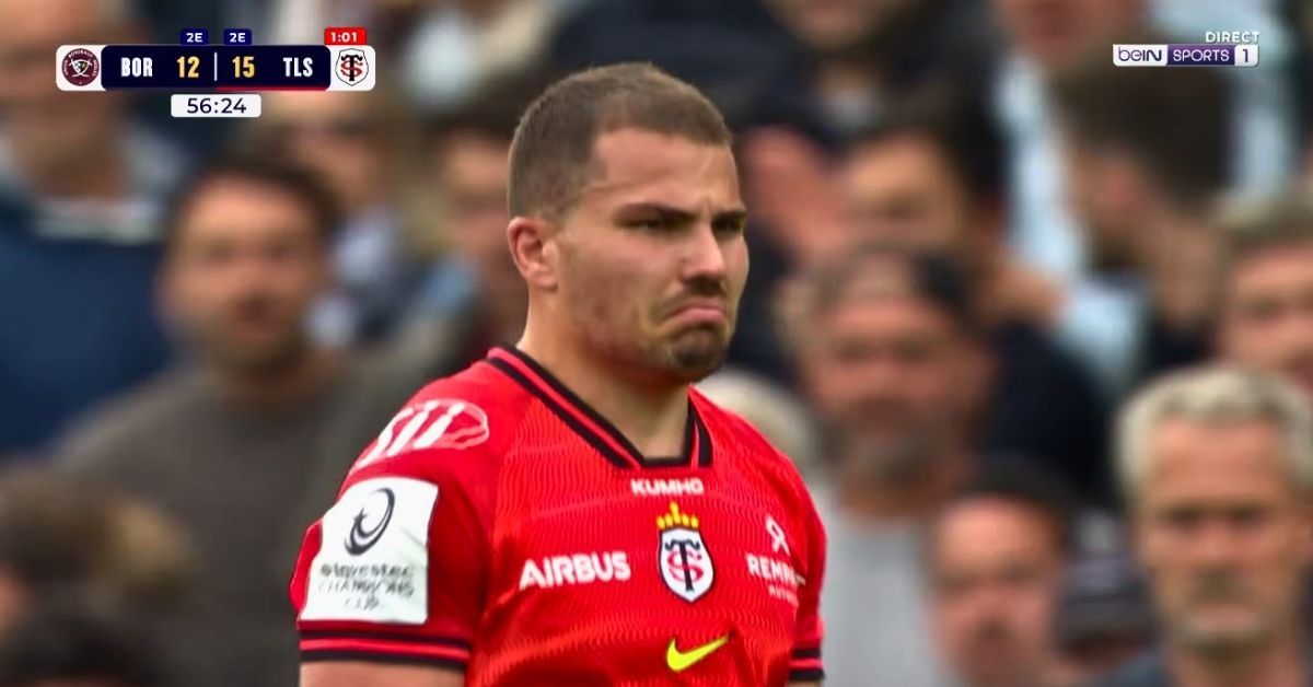 Rouge contre Bordeaux, deux jaunes à Castres… Toulouse accumule les cartons. Panique justifiée ou tempête dans un verre d'eau ? Crédit image : Screenshot beIN SPORTS France