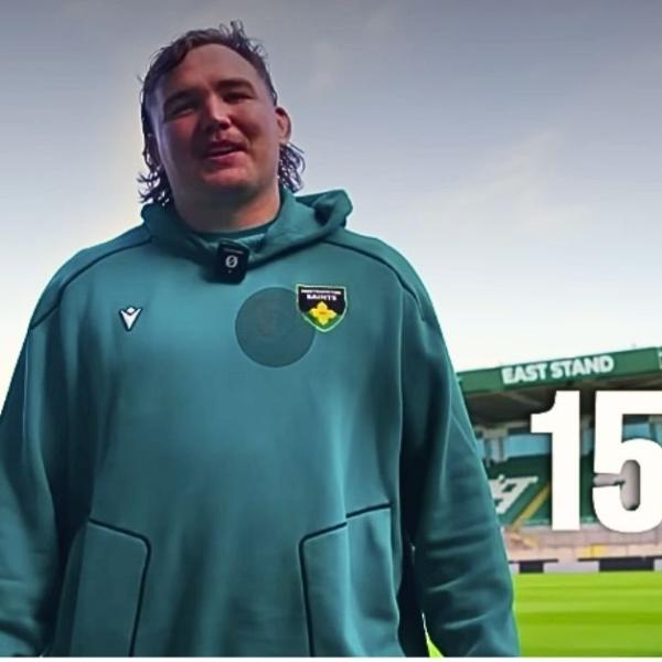 VIDEO. 2m, 150kg, 11 secondes au 100m : "l'anomalie génétique" JJ Van der Mescht se dévoile