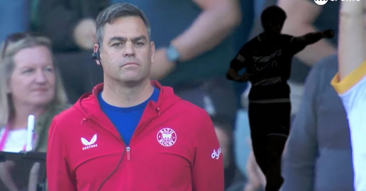 Le manager de Bath, Johann Van Graan se retrouve face à un dilemme compliqué avant le match de dimanche. © Youtube PREM Rugby