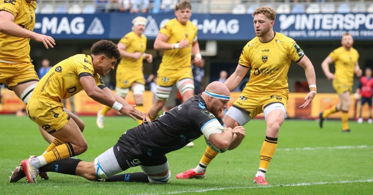 Au Septeo Stadium, le MHR est venu à bout de l’équipe galloise des Dragons RFC (18-12), après une rencontre relativement fermée. - ©INPHO/Manuel Blondeau (EPCR)