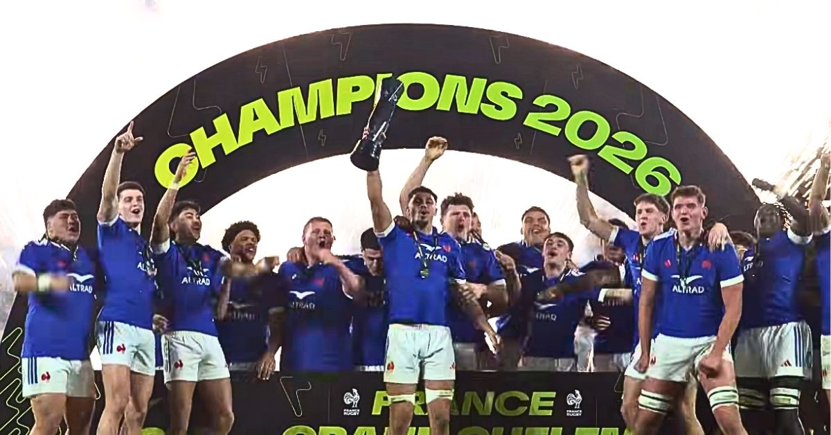 Avant le Mondial U20 en Géorgie, le staff tricolore a choisi d’ouvrir large avec 44 joueurs. Un choix stratégique plus qu’un simple listing. Crédit image : Screenshot France Rugby