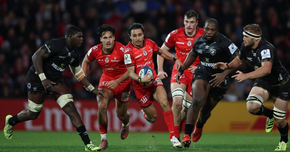 Véritable feu follet de l’attaque du Stade Toulousain, Ange Capuozzo pourrait faire son grand retour pour les derniers matchs de Top 14. - ©INPHO/Billy Stickland (EPCR)