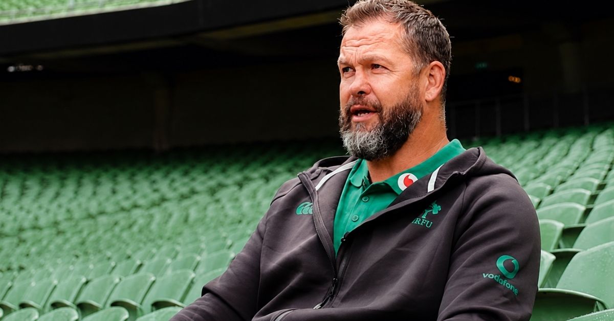 Le sélectionneur Irlandais a récemment prolongé son aventure avec le XV du Treflè jusqu'en 2031. Screenshot : Chaine YouTube Irish Rugby