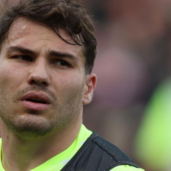 ‘‘Il est présent quand les matchs comptent’’, Antoine Dupont inspire Toulouse pour un récital fabuleux contre le Racing 92