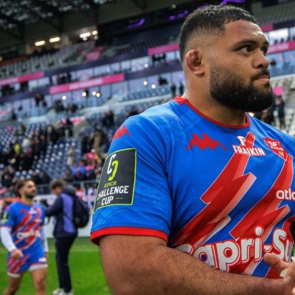 1m87 et 130 kg : Moses Alo-Émile le gaucher de formation, aux arguments solides pour succéder à Uini Atonio