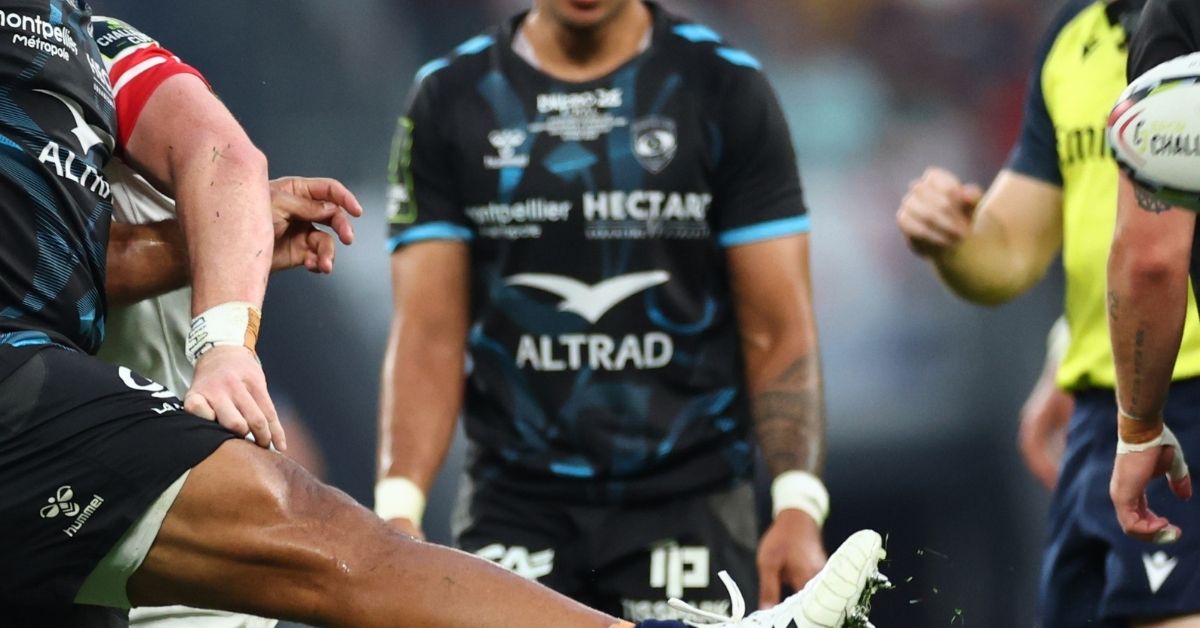 Le sponsor Altrad présent sur le maillot du MHR pour la finale de Challenge Cup. Credit ©INPHO/James Crombie