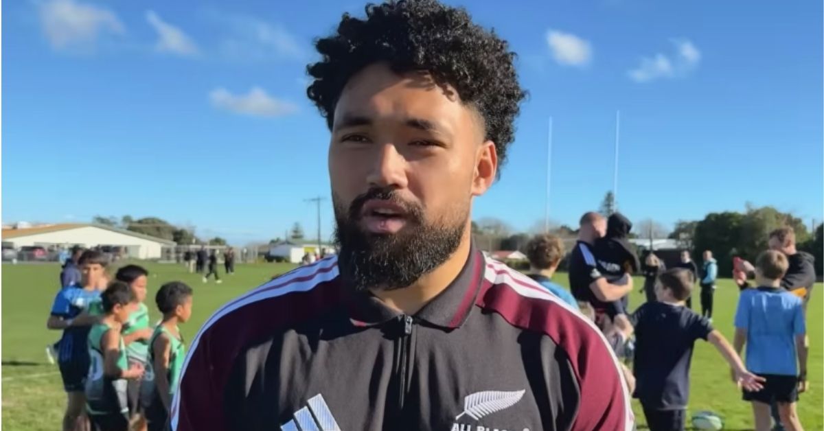 17 essais et des appuis à faire tourner la tête des All Blacks : c'est quoi le feuilleton Fineanganofo ?