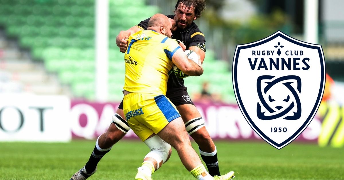Giorgi Beria face à Eben Edzebeth en Challenge Cup, lorsqu'il jouait avec Clermont. Credit ©INPHO/SteveHaagSports/Steve Haag 