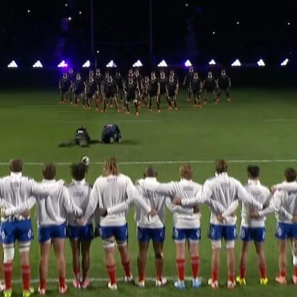 XV de France. Les Bleus s'inclinent face aux All Blacks, mais récupèrent deux points