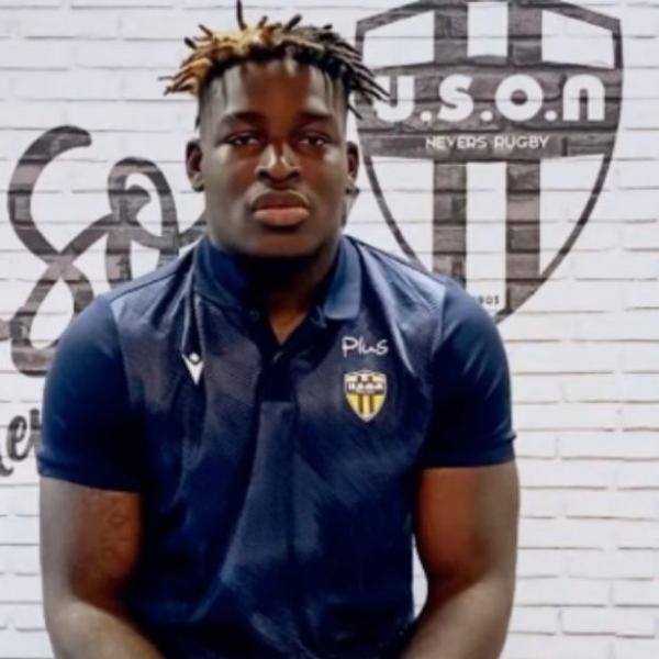 TOP 14. "Un sauvageon" de 115kg : qui est cette recrue de caractère qui va plaire au Clermont d’Urios ?