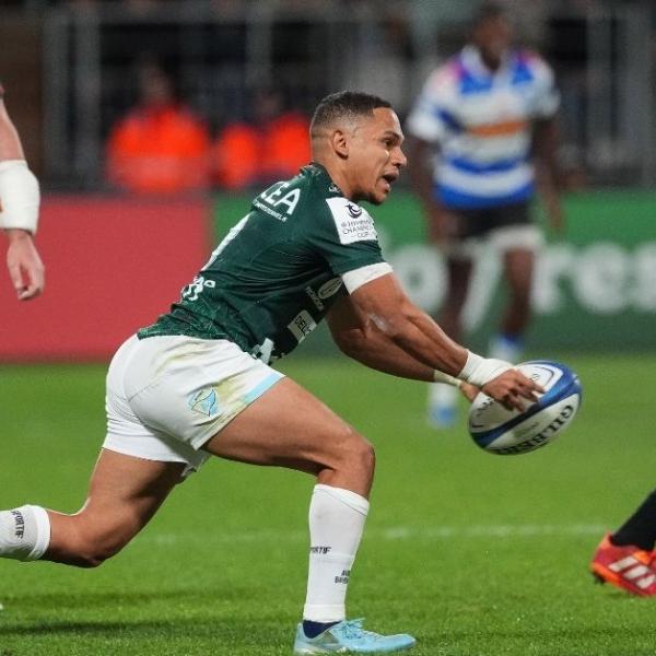 À un mois du début du Top 14, Bayonne (déjà) en panne de numéro 9 ?