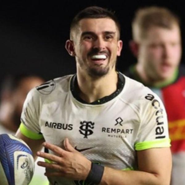Pourquoi Thomas Ramos peut négocier avec le Racing 92 avant la fin de son bail toulousain ?