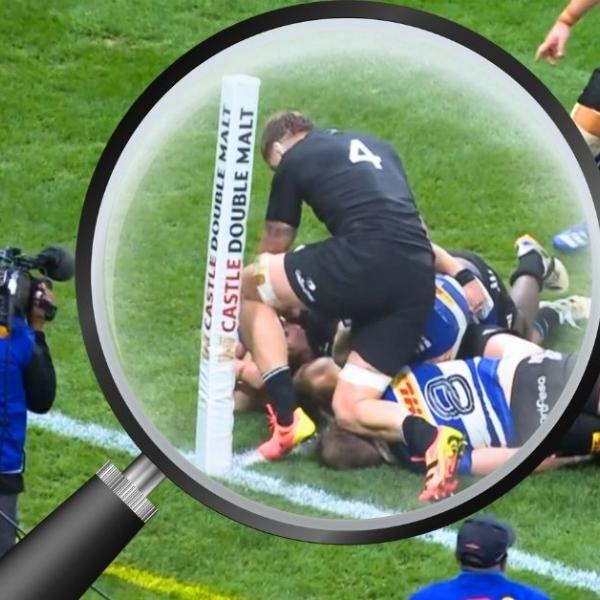 ARBITRAGE. Le genou de Fabian Holland sur la tête d’Evan Roos devait-il être sanctionné ?