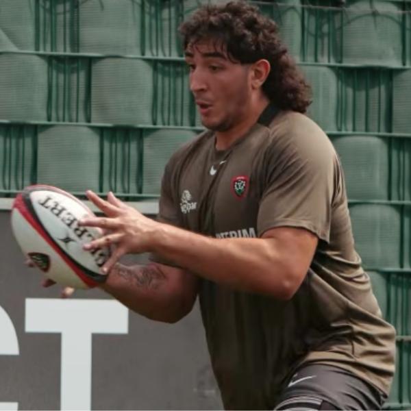 ''C'est un connard'' : cet argentin de 128kg du RCT marchera-t-il dans les pas de Bakkies Botha en Top 14 ? 
