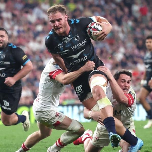 Blessé avec le XV de France au Japon, Lenni Nouchi pourrait revenir juste à temps pour les tests de novembre et relancer sa bataille chez les Bleus