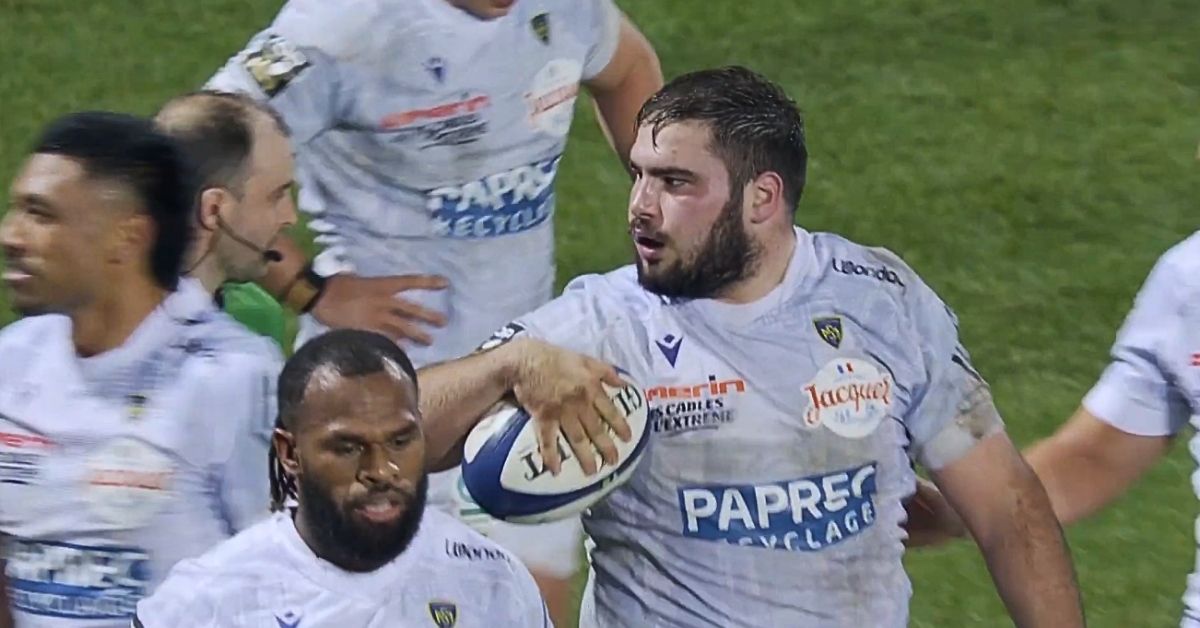 Toulon aurait remporté la bataille pour Régis Montagne. À Clermont, Christophe Urios attend toujours que son international lui confirme directement la nouvelle. Crédit : Youtube TOP 14