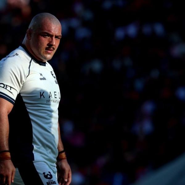 Ellis Genge intéresserait deux clubs de TOP 14, mais un obstacle majeur se dresse déjà sur le dossier