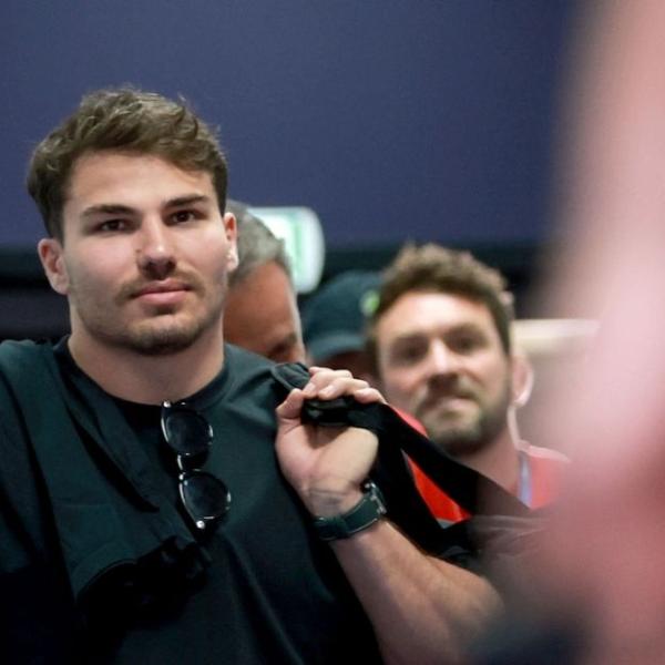 Antoine Dupont est déjà à 162 minutes en Top 14 : pourquoi le Stade Toulousain change sa gestion du capitaine du XV de France ?